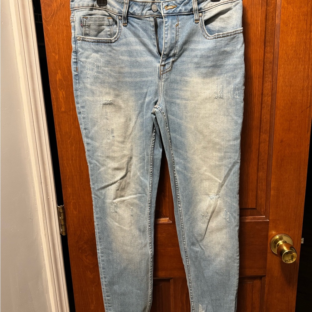 Vigoss Light Wash Distressed Skinny Jeans